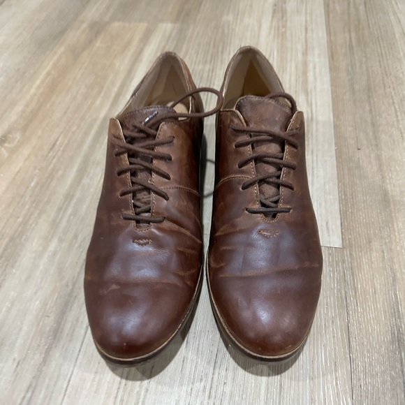Lucky Brand Derby shoes sz 8 good condition - Picture 3 of 9